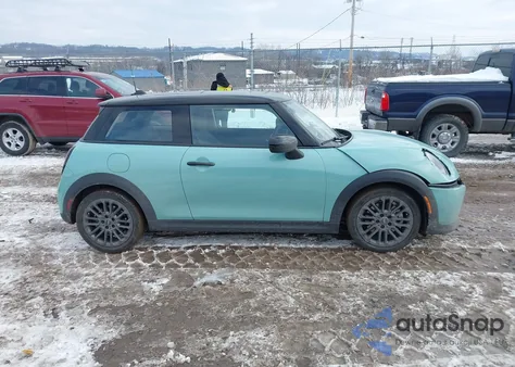 2025 Mini Hardtop Cooper from USA, damaged, VIN WMW13GD01S2W58476